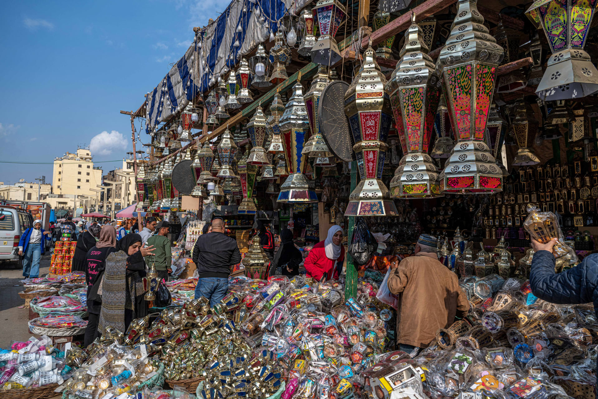 ����� �� ���